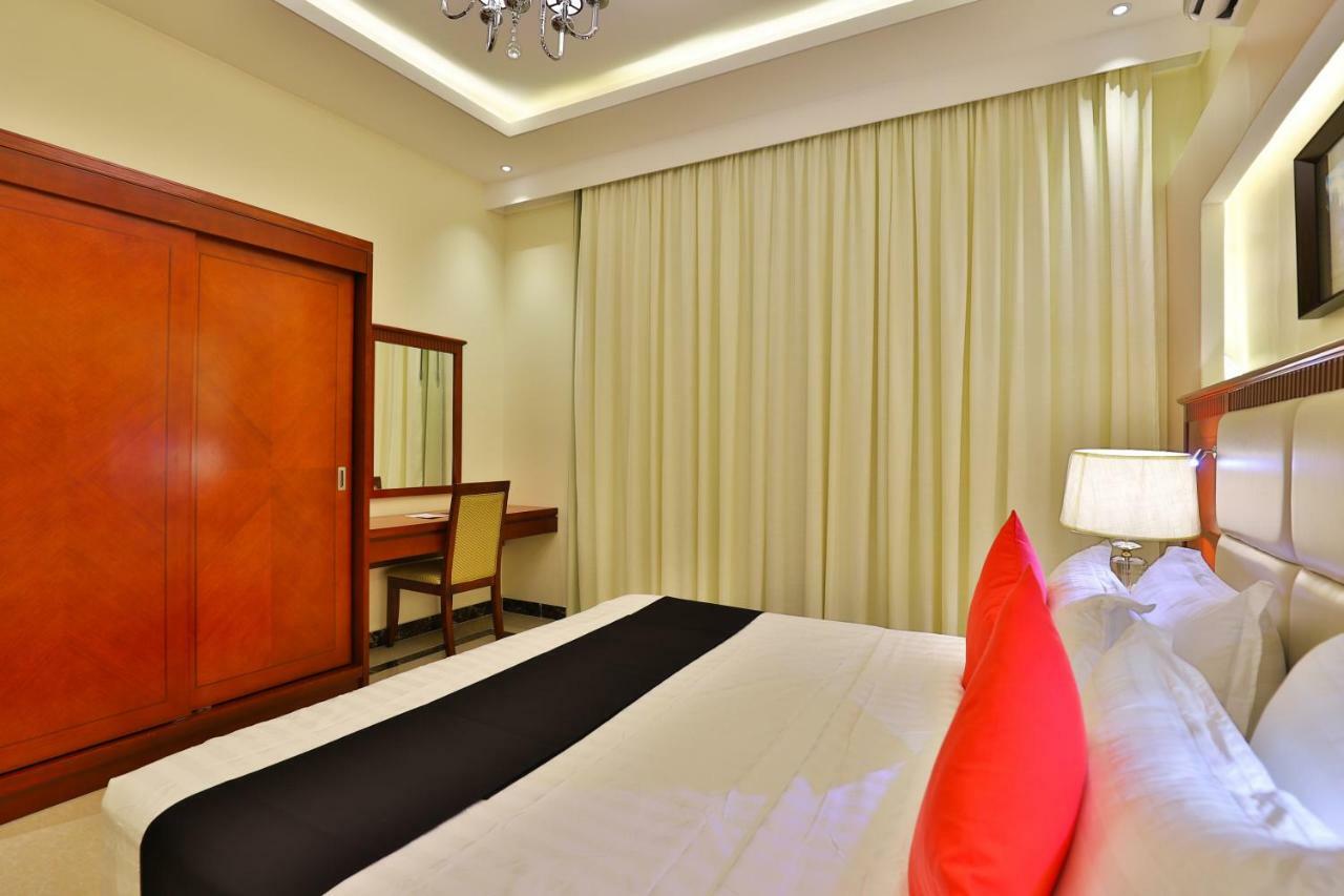Dreams Houses Furnished Suites ตะบูก ภายนอก รูปภาพ