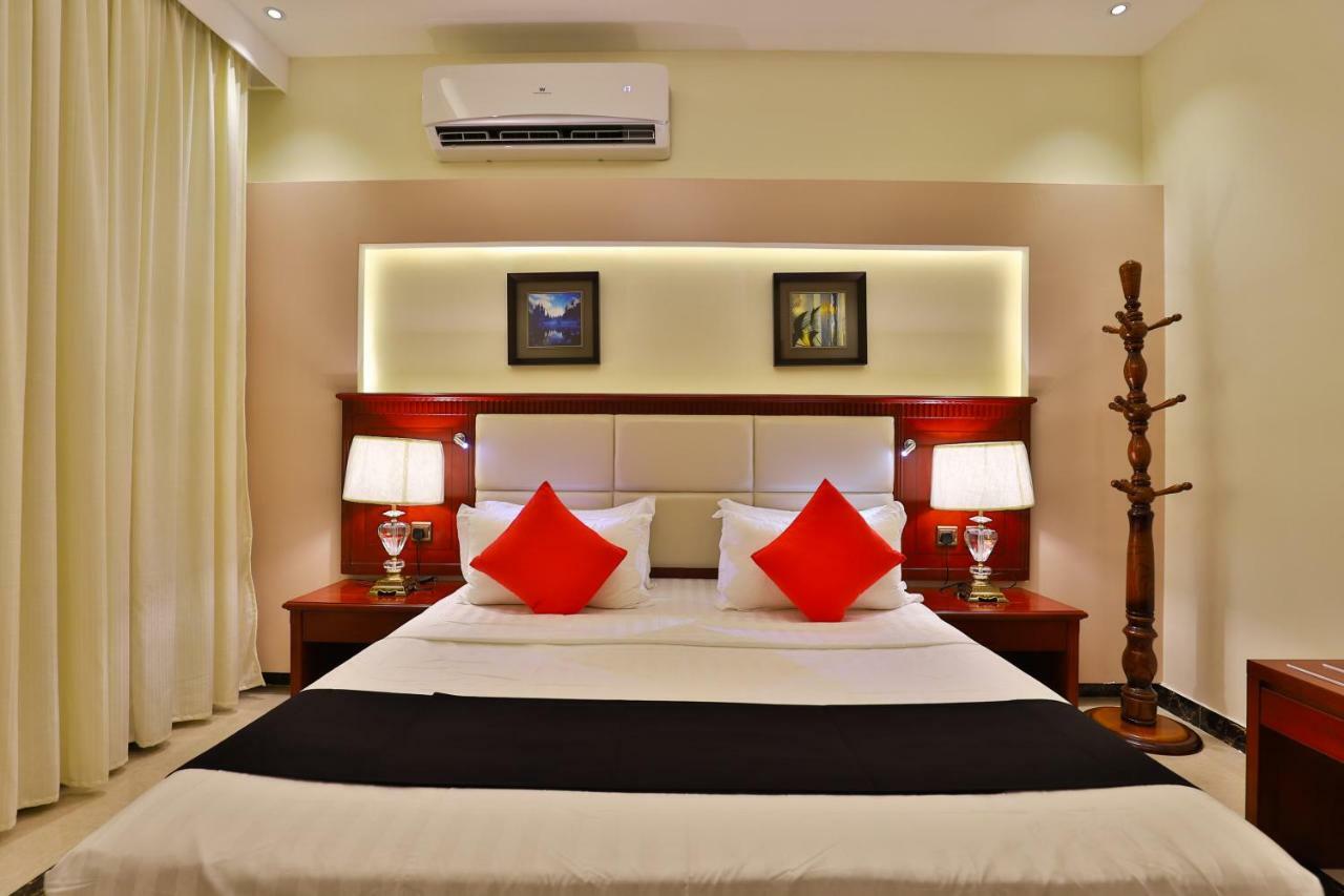 Dreams Houses Furnished Suites ตะบูก ภายนอก รูปภาพ
