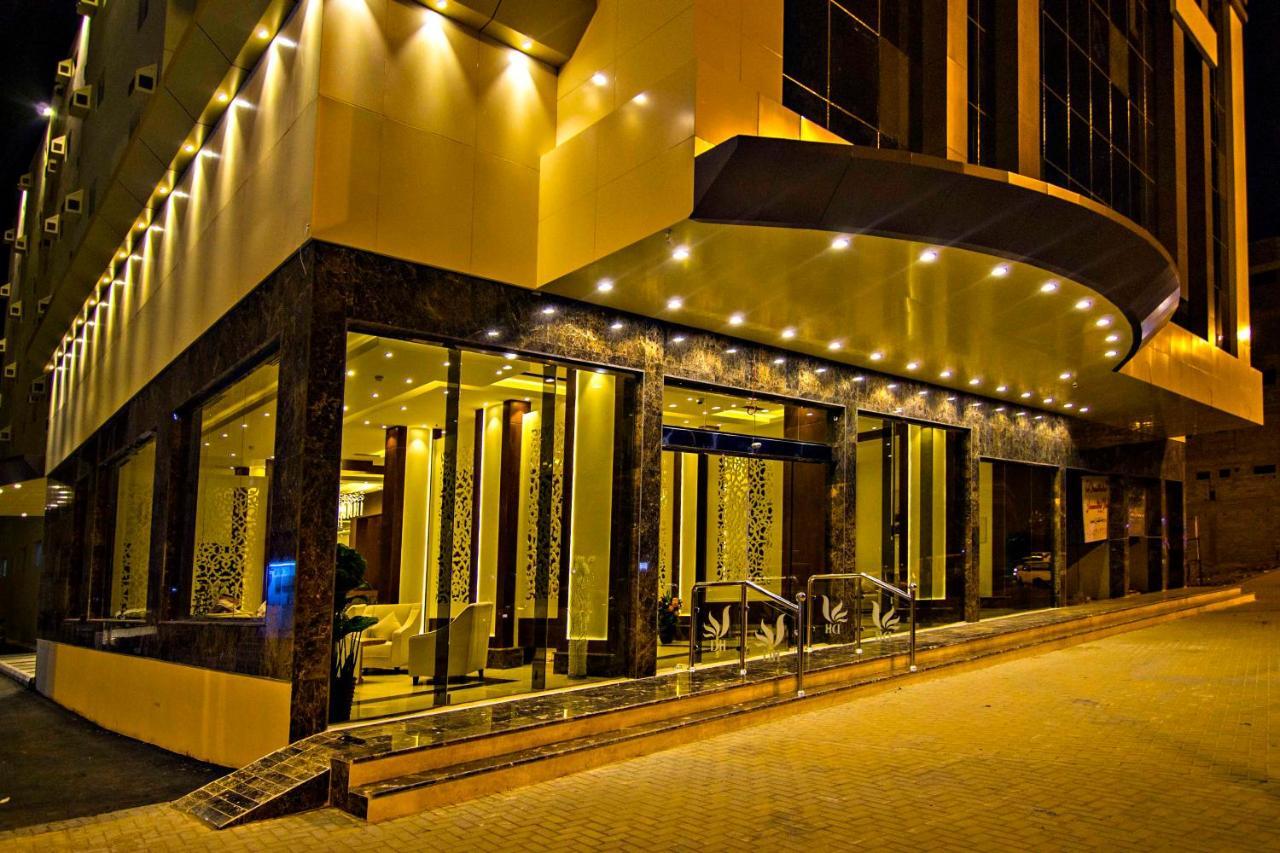 Dreams Houses Furnished Suites ตะบูก ภายนอก รูปภาพ